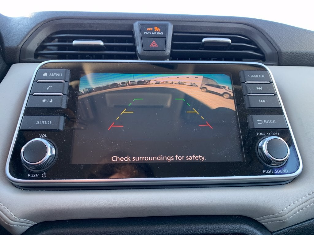 2020 Nissan Versa 1.6 SV