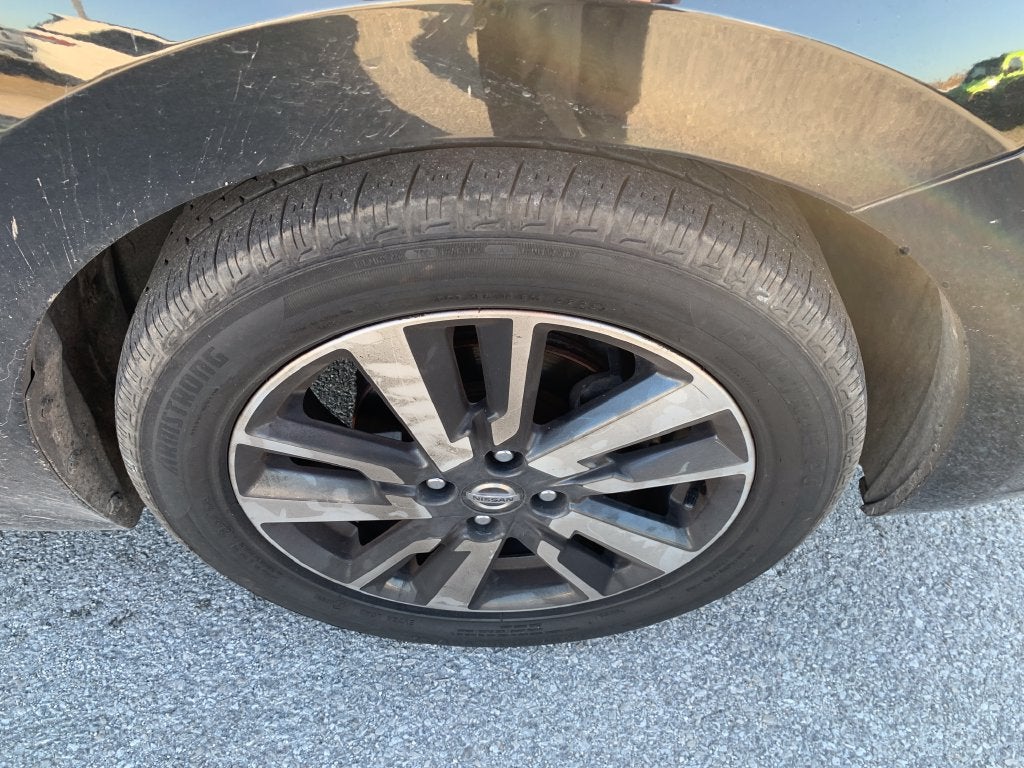 2020 Nissan Versa 1.6 SV