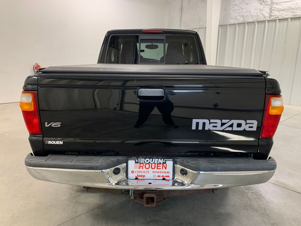 2004 Mazda Mazda B3000 SE