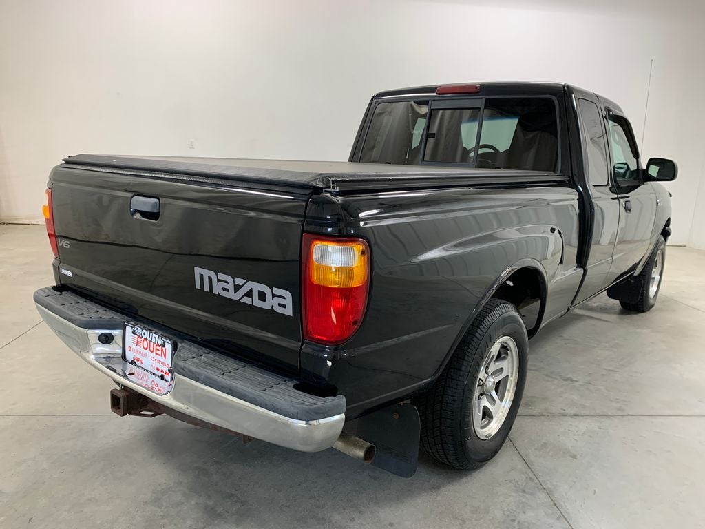 2004 Mazda Mazda B3000 SE