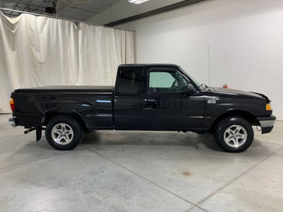 2004 Mazda Mazda B3000 SE