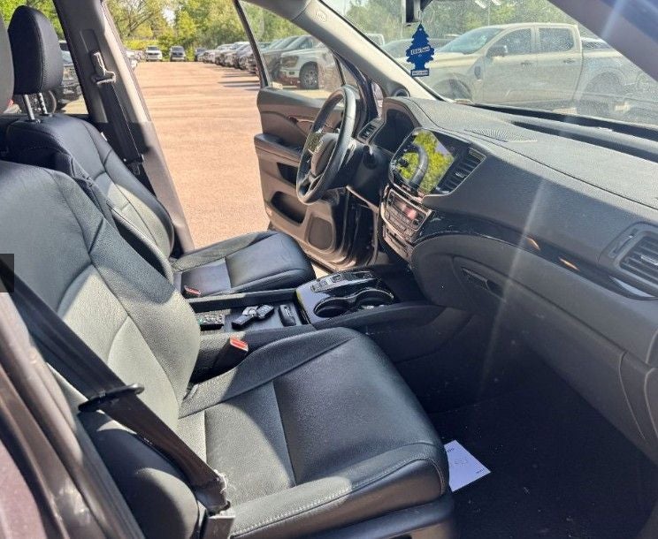 2022 Honda Pilot Touring 7 Passenger