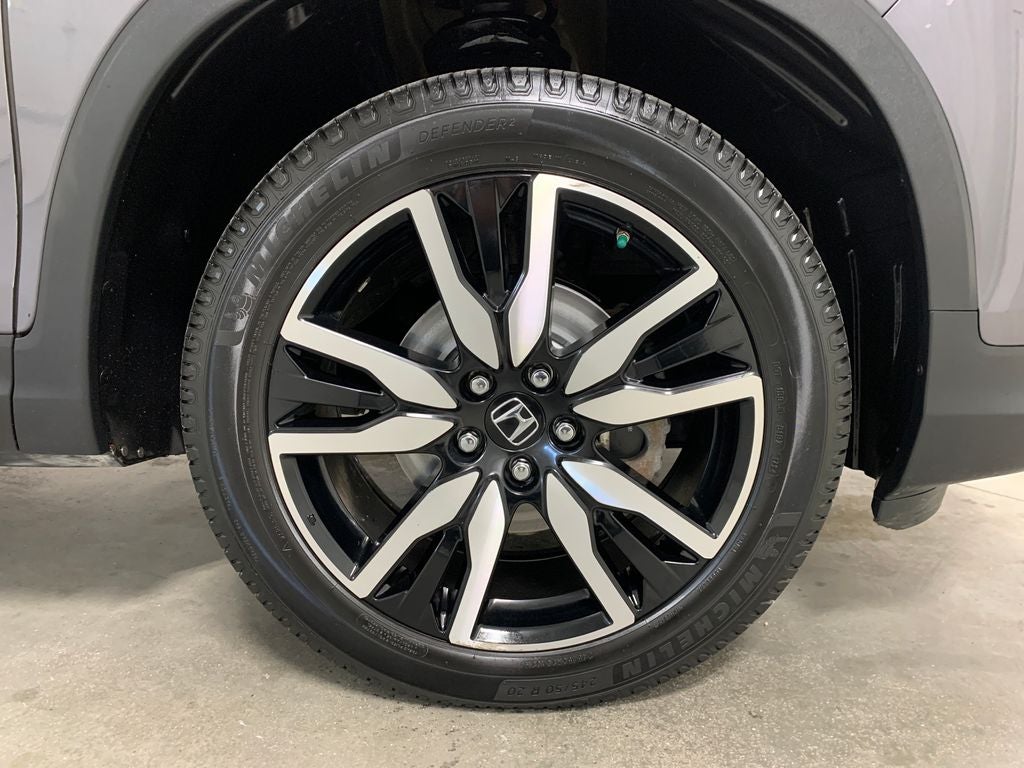 2022 Honda Pilot Touring 7 Passenger