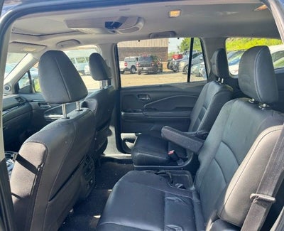 2022 Honda Pilot Touring 7 Passenger