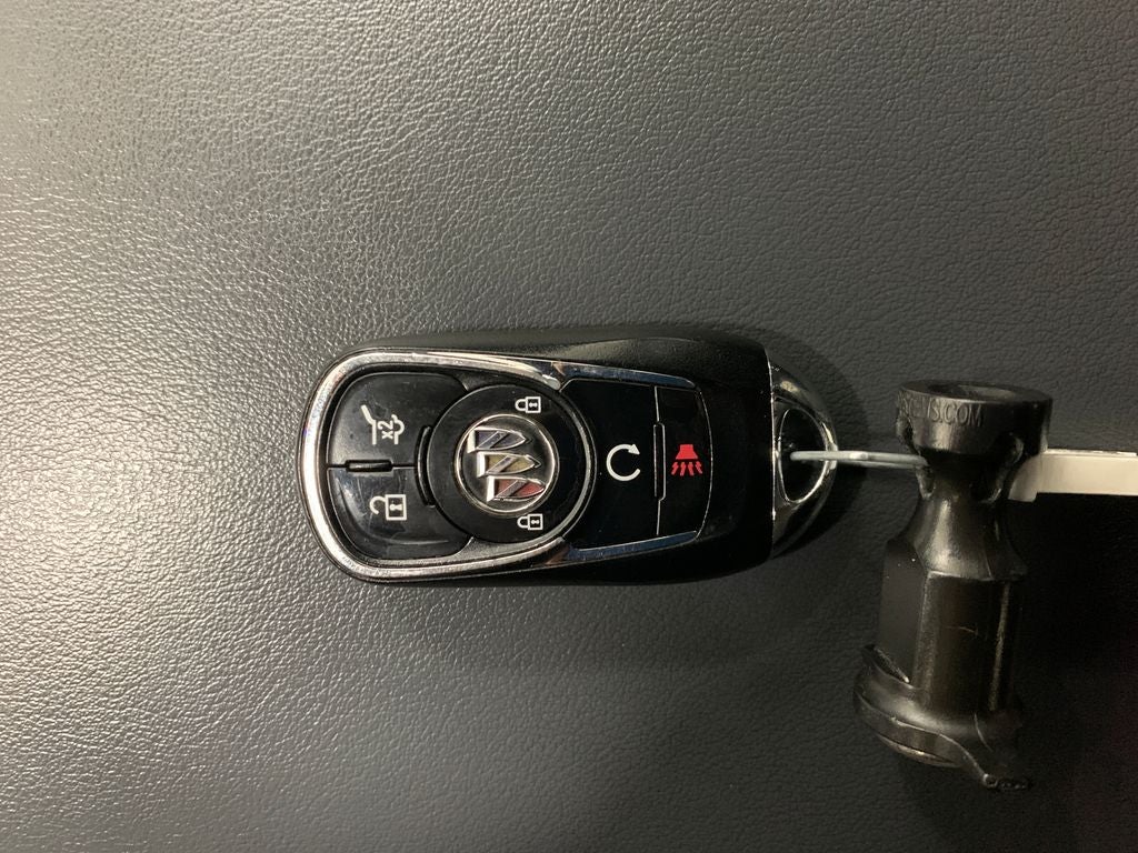 2022 Buick Enclave Essence