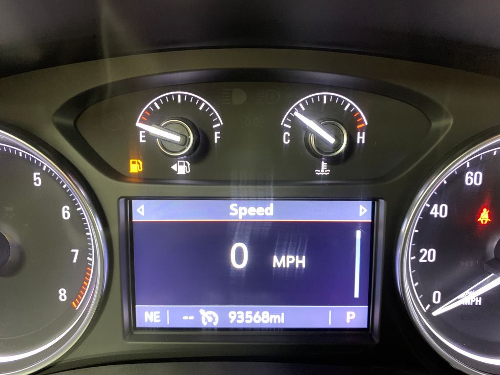 2022 Buick Enclave Essence