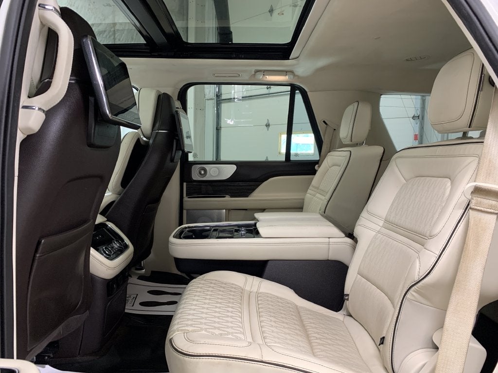 2020 Lincoln Navigator Black Label