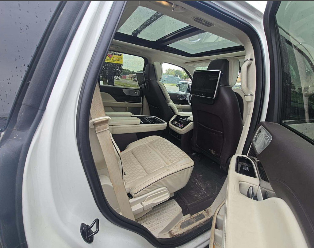 2020 Lincoln Navigator Black Label