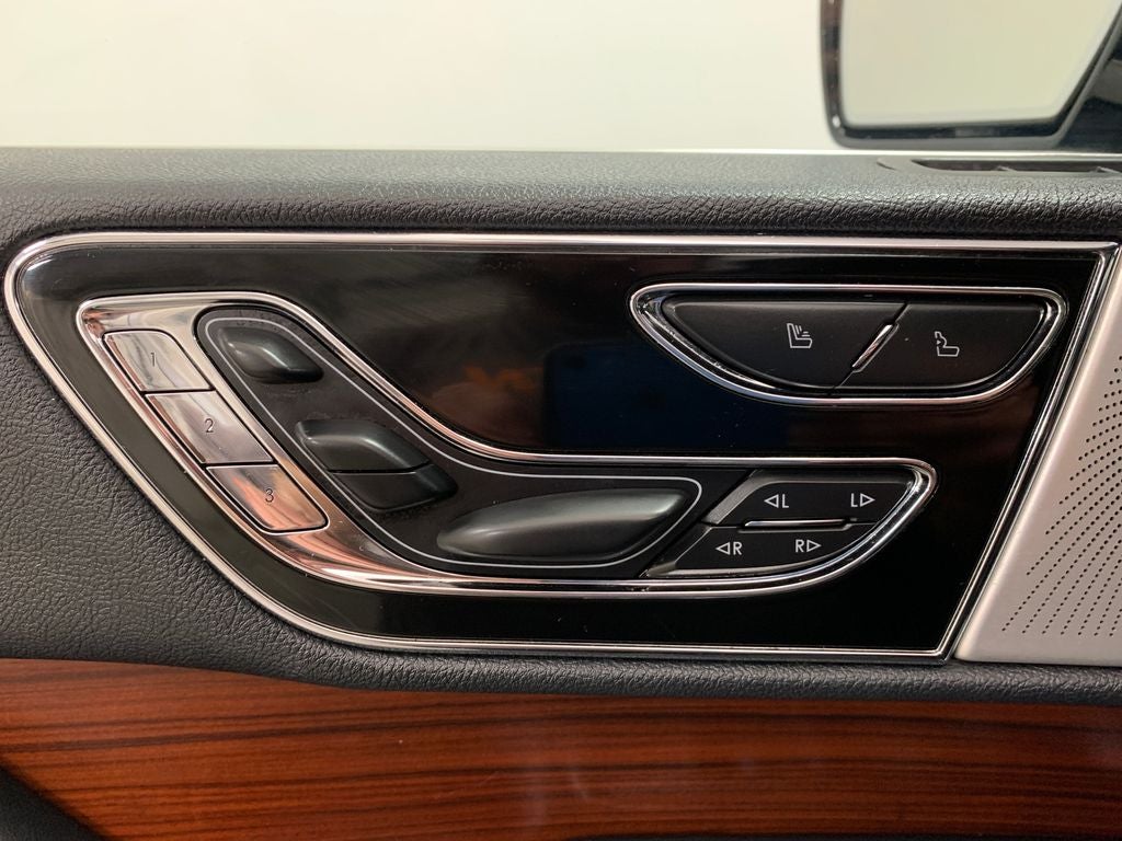 2022 Lincoln Navigator L Reserve