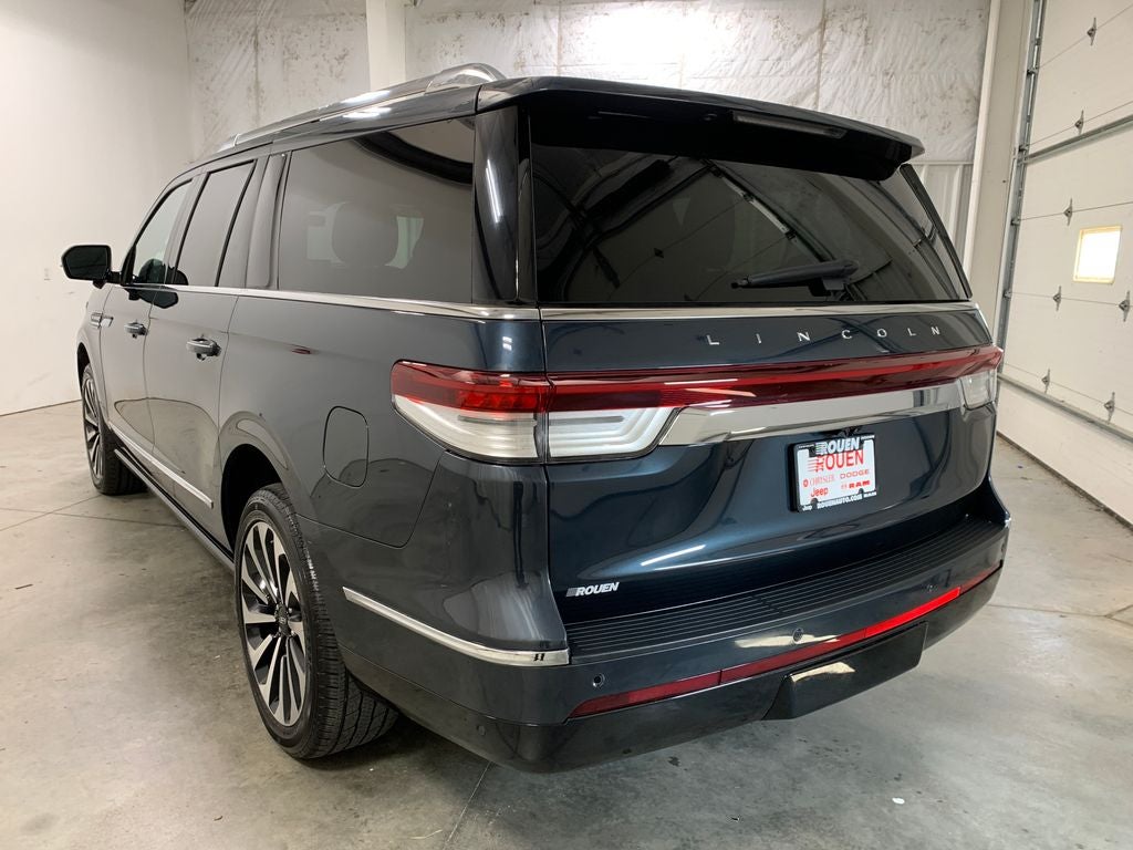 2022 Lincoln Navigator L Reserve