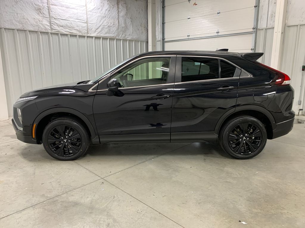 2022 Mitsubishi Eclipse Cross LE