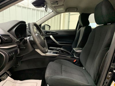 2022 Mitsubishi Eclipse Cross LE