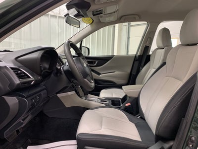 2022 Subaru Forester Base