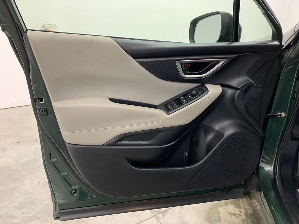 2022 Subaru Forester Base