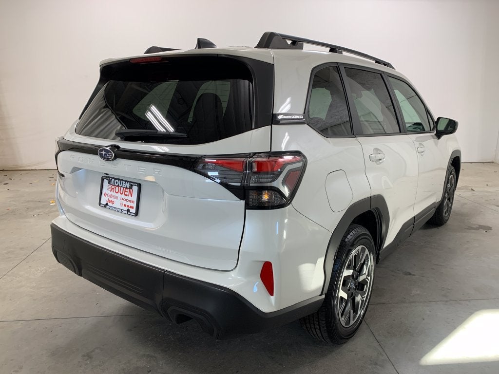 2025 Subaru Forester Premium