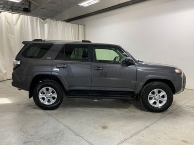 2022 Toyota 4Runner SR5