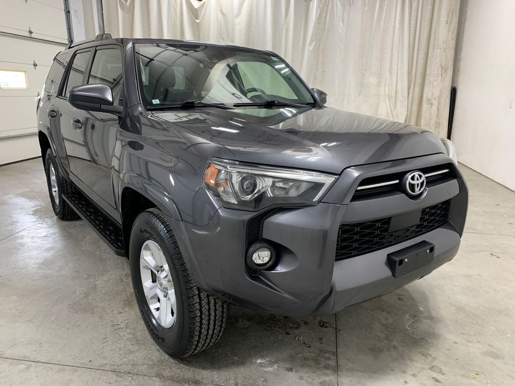 2022 Toyota 4Runner SR5
