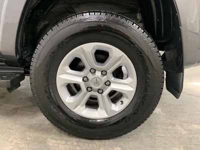 2022 Toyota 4Runner SR5