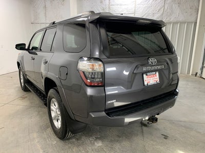 2022 Toyota 4Runner SR5