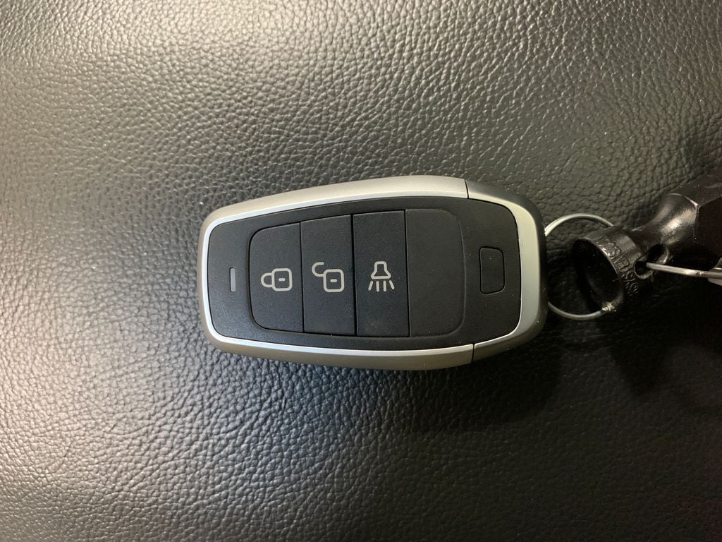 2017 Hyundai Santa Fe SE Ultimate