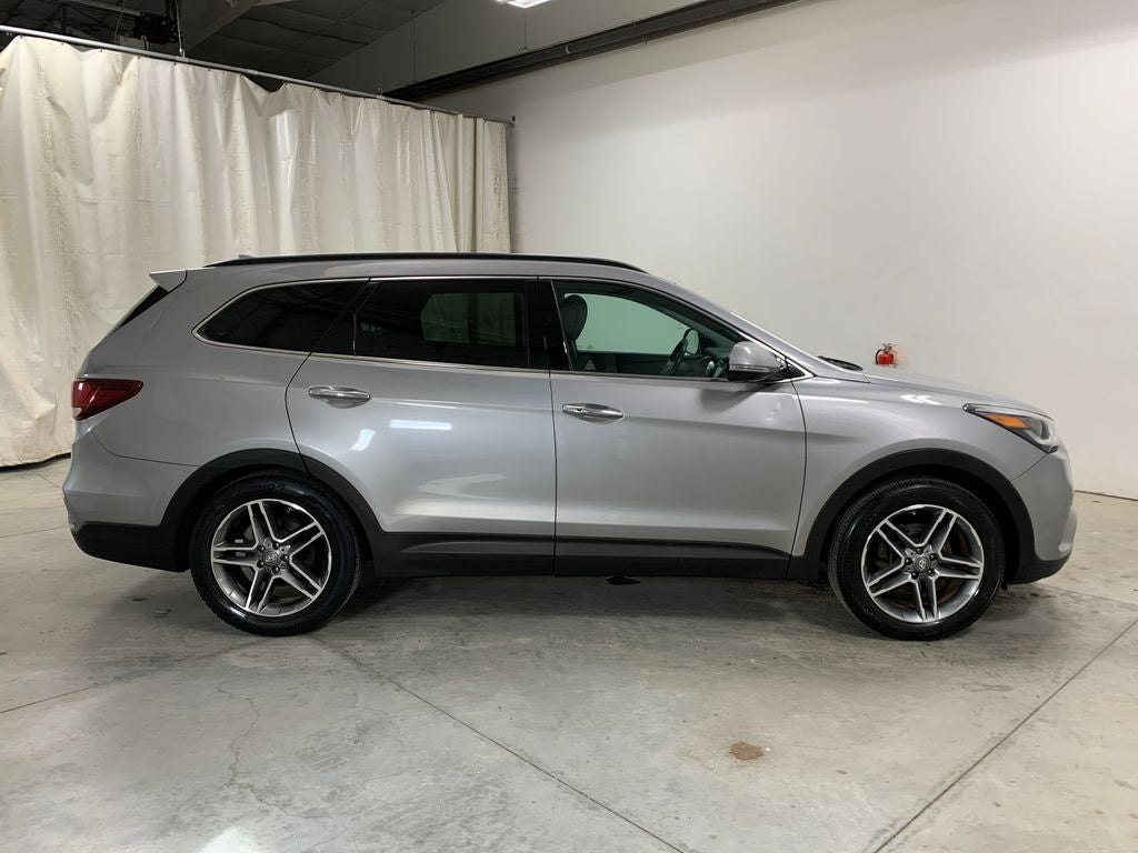 2017 Hyundai Santa Fe SE Ultimate