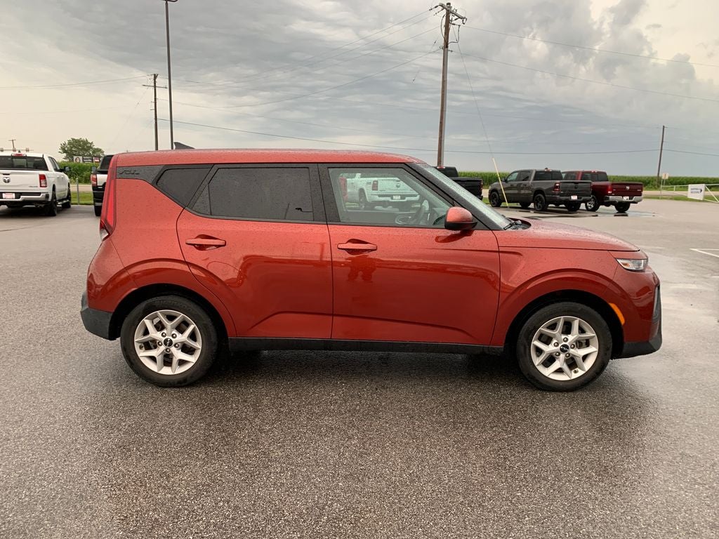 2022 Kia Soul LX