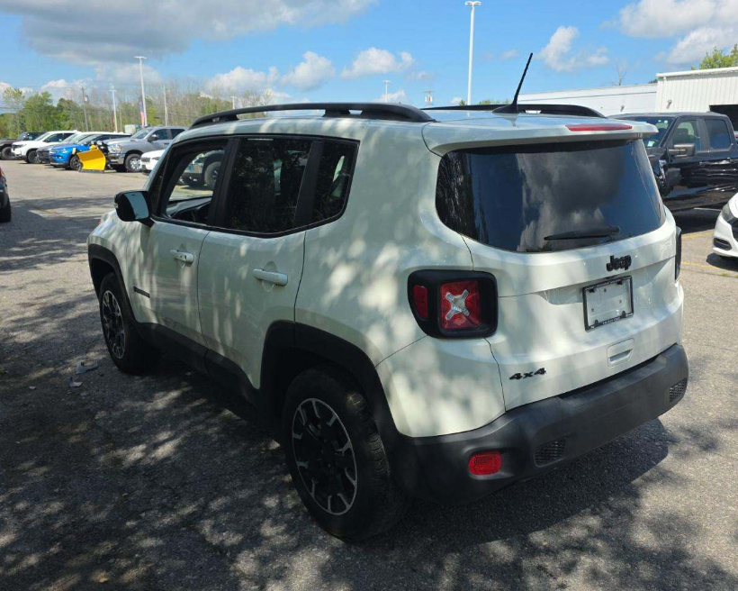 2023 Jeep Renegade Latitude