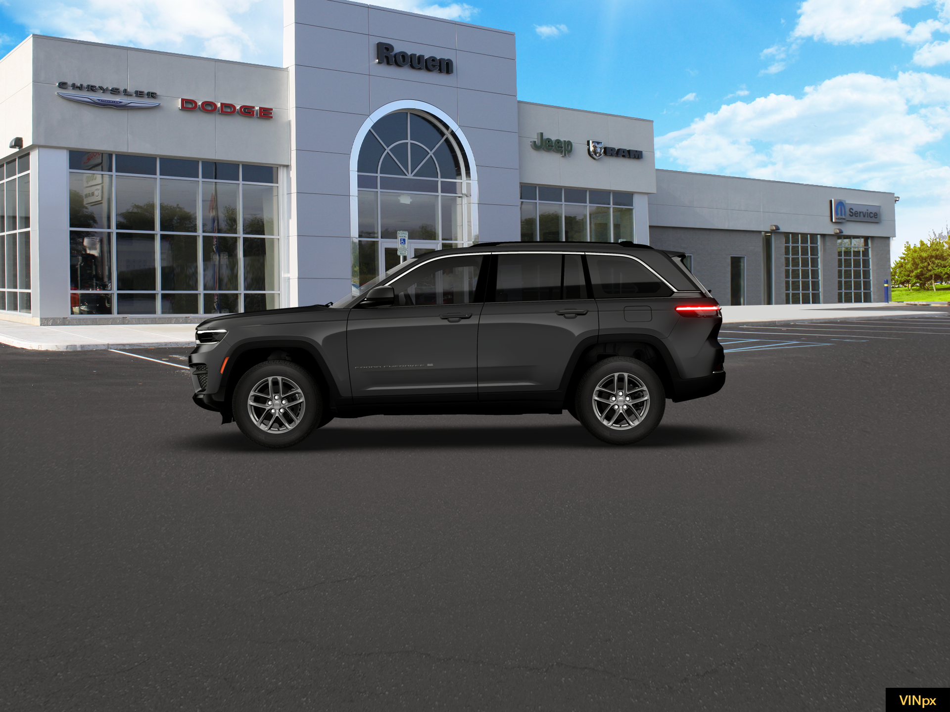 2026 Jeep Grand Cherokee GRAND CHEROKEE LAREDO X 4X4