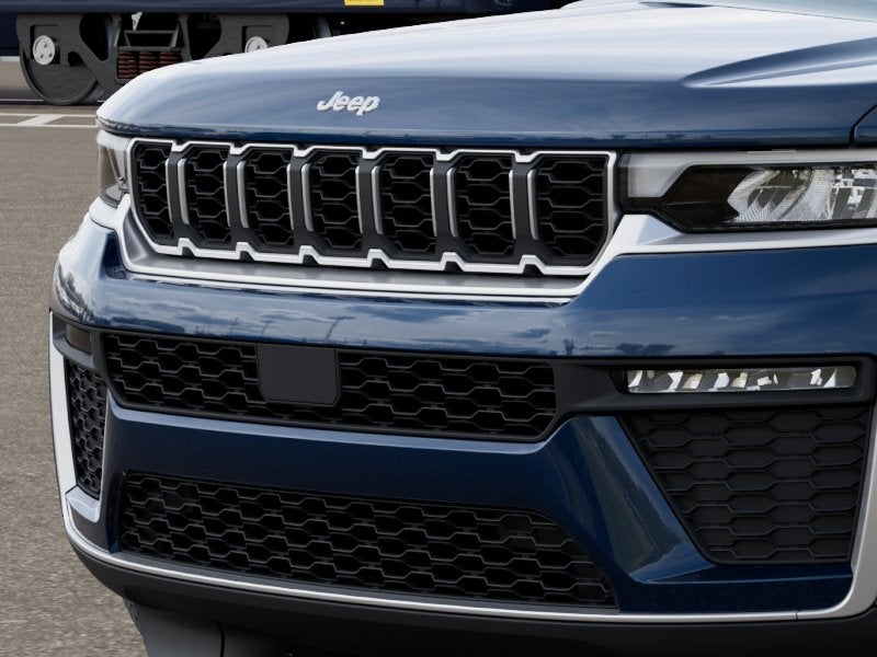 2027 Jeep Grand Cherokee GRAND CHEROKEE LIMITED 4X4